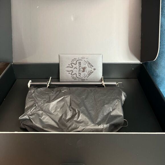 Stanley Deadly Damask the Halloween Quencher H2.0 Flowstate™ Tumbler 20 oz. NIB! - Picture 6 of 8